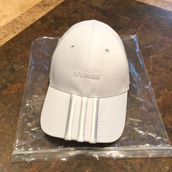 Adidas grey Ivy Park hat (NWT) - Picture 2 of 7
